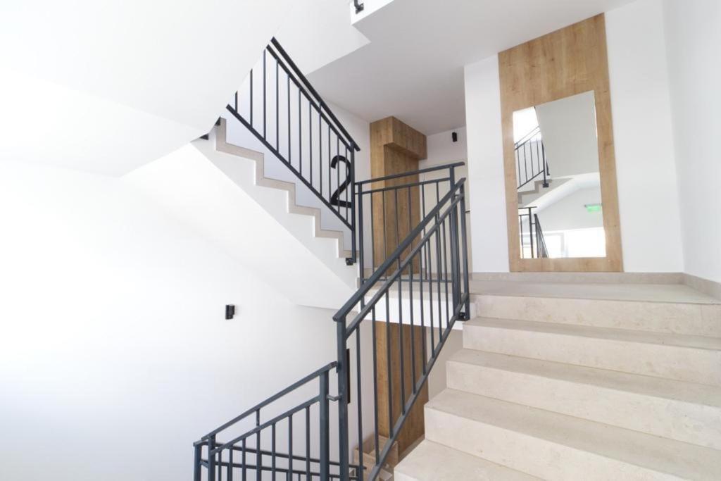 Ferienwohnung Deea H24 Rîşnov Exterior foto