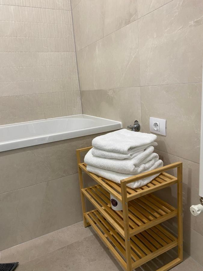 Ferienwohnung Deea H24 Rîşnov Exterior foto
